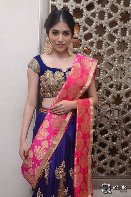 Gazal-Somaiah-At-Ode-to-Royality-Curtain-Raiser